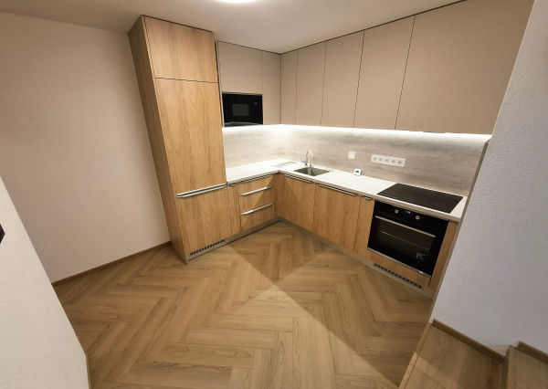 Výnimočný 2-izbový byt priamo v centre mesta