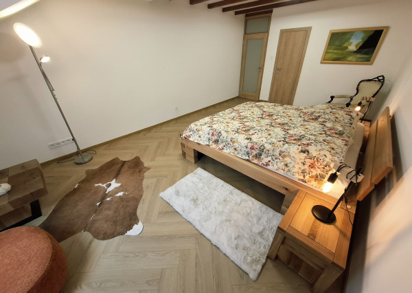 Výnimočný 2-izbový byt priamo v centre mesta