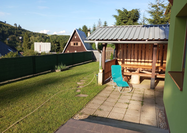 Chata na celoročné bývanie - chatová oblasť Teplička