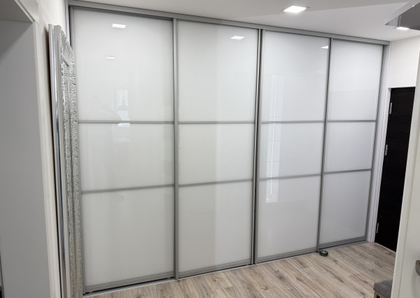 EXKLUZÍVNE NA PREDAJ – 2-IZBOVÝ BYT , KROMPACHY