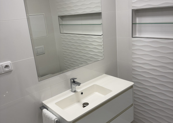 EXKLUZÍVNE NA PREDAJ – 2-IZBOVÝ BYT , KROMPACHY