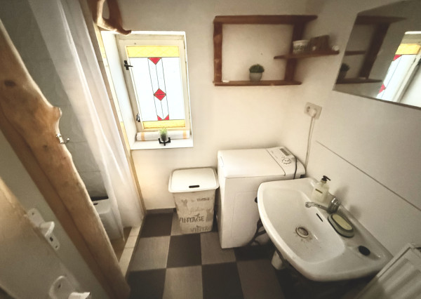 Rodinný domček s ďalšou samostatnou bytovou jednotkou