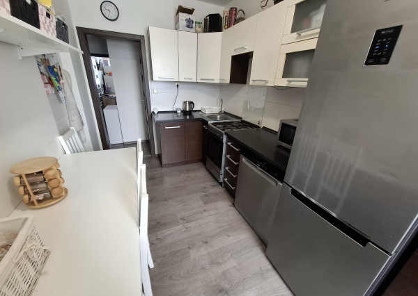 prerobený 3-izbový byt s loggiou na sídlisku Západ 1