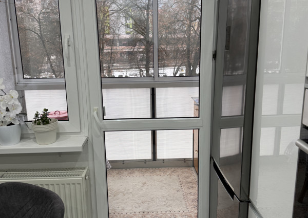 EXKLUZÍVNE: Zrekonštruovaný 4 iz. byt s loggiou, 83,7 m2,  Krompachy, blízko centra