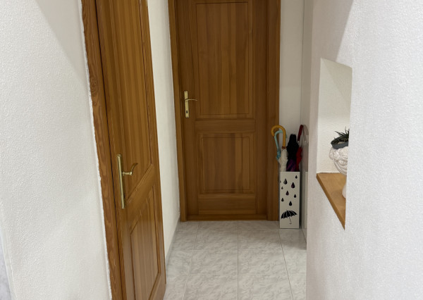 EXKLUZÍVNE: Zrekonštruovaný 4 iz. byt s loggiou, 83,7 m2,  Krompachy, blízko centra