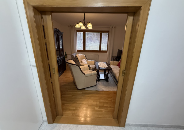 EXKLUZÍVNE: Zrekonštruovaný 4 iz. byt s loggiou, 83,7 m2,  Krompachy, blízko centra