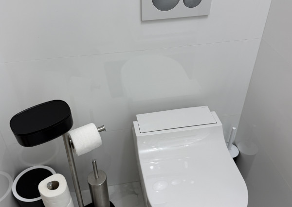 EXKLUZÍVNE: Zrekonštruovaný 4 iz. byt s loggiou, 83,7 m2,  Krompachy, blízko centra