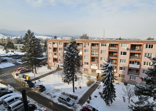 prerobený 2-izbový byt na sídlisku Tarča