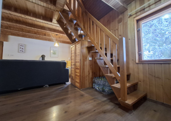 prerobená chata na celoročné bývanie v Poráčskej doline