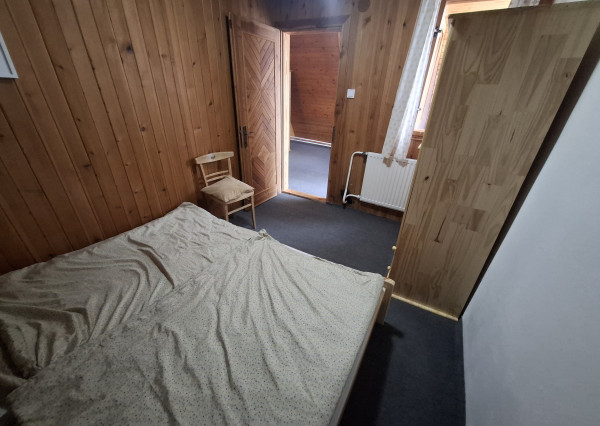 prerobená chata na celoročné bývanie v Poráčskej doline