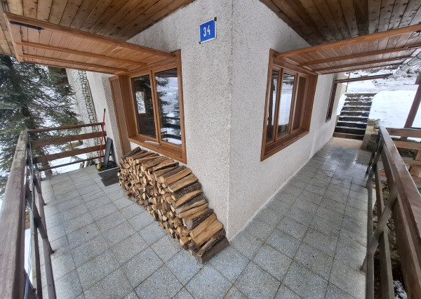 prerobená chata na celoročné bývanie v Poráčskej doline