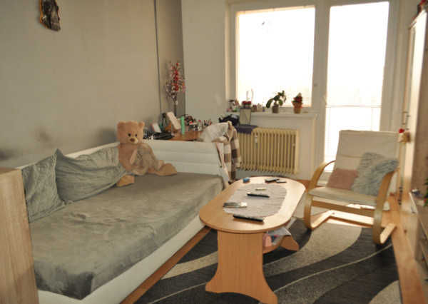 Byt 1+1 s dvoma loggiami, sídl. Mier, Sp. Nová Ves