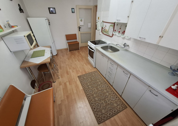 1-izbový byt, centrum mesta