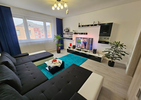 Byt 3+1 s loggiou a vlastným kúrením v Spišskom Podhradí, okres Levoča