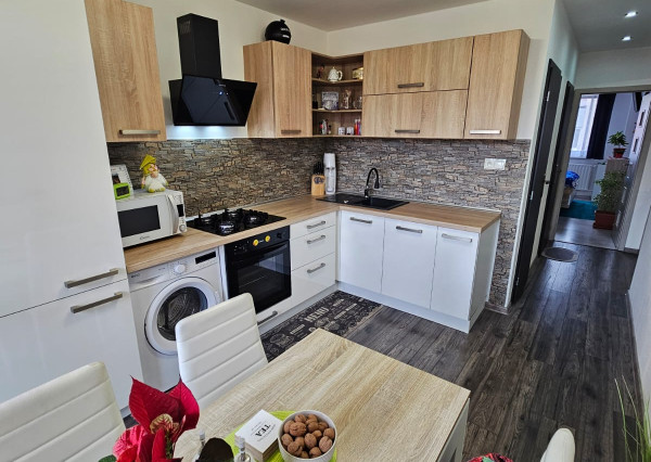 Byt 3+1 s loggiou a vlastným kúrením v Spišskom Podhradí, okres Levoča