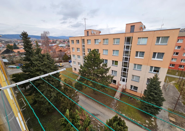 Byt 3+1 s loggiou a vlastným kúrením v Spišskom Podhradí, okres Levoča