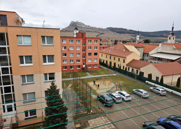 Byt 3+1 s loggiou a vlastným kúrením v Spišskom Podhradí, okres Levoča