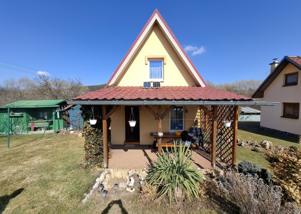 Záhradka s murovanou chatkou - Spišská Nová Ves - Brusník