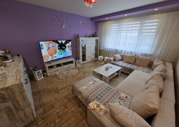 Prerobený 4-izbový byt s loggiou – Smižany, Nálepkova ulica