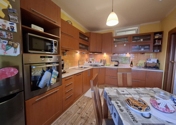 Prerobený 4-izbový byt s loggiou – Smižany, Nálepkova ulica