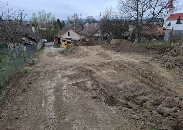 Rodinný dom s veľkým pozemkom – Arnutovce