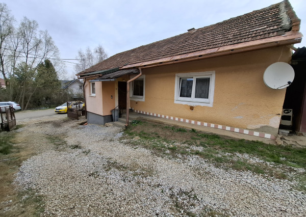 Rodinný dom s veľkým pozemkom – Arnutovce