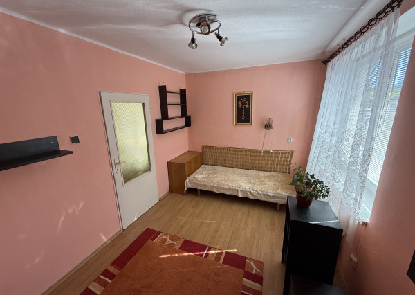 Rodinný dom s veľkým slnečným pozemkom v obci Bystrany.