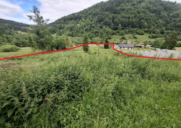 Zaujímavý pozemok medzi Hnilčíkom a Nálepkovom