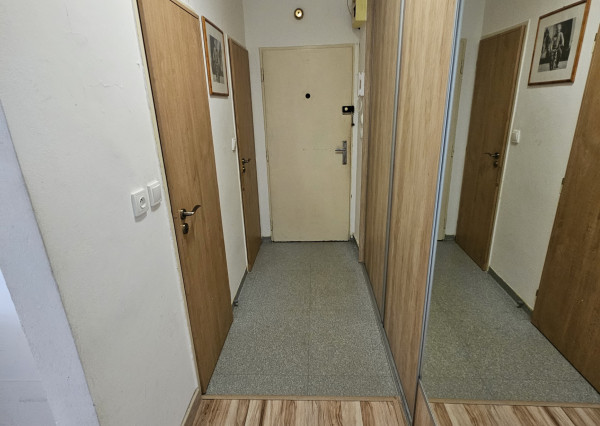3-izbový byt s balkónom a krásnym výhľadom na sídlisku Východ v Spišskej Novej Vsi
