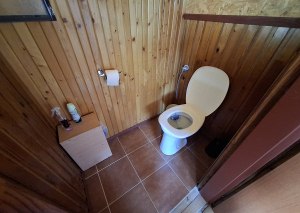 Záhrada s murovanou chatou a altánkom – Levoča