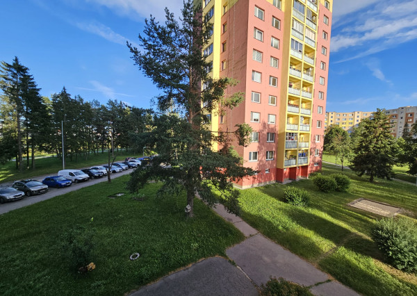 Byt 3+1 s balkónom na sídlisku Mier, Spišská Nová Ves