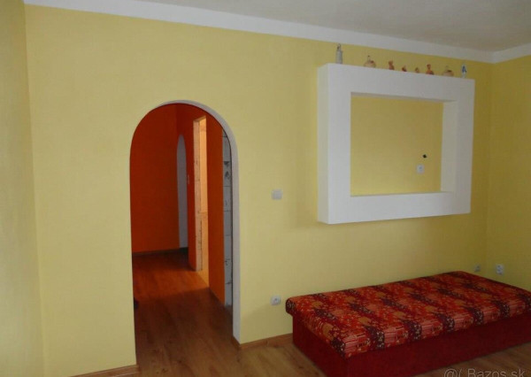 Byt 1+1 s loggiou na sídlisku Tarča, Spišská Nová Ves