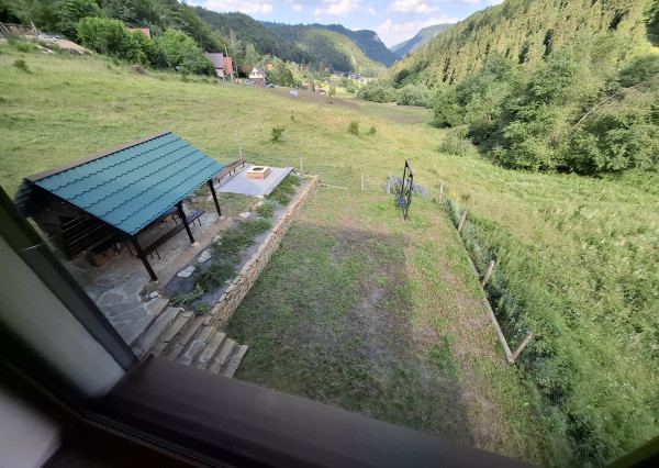 Veľkorysá chata s výnimočným súkromím v objatí prírody