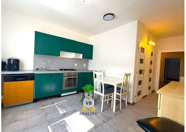 3+1 byt s balkónom, 73 m2, Michalovce