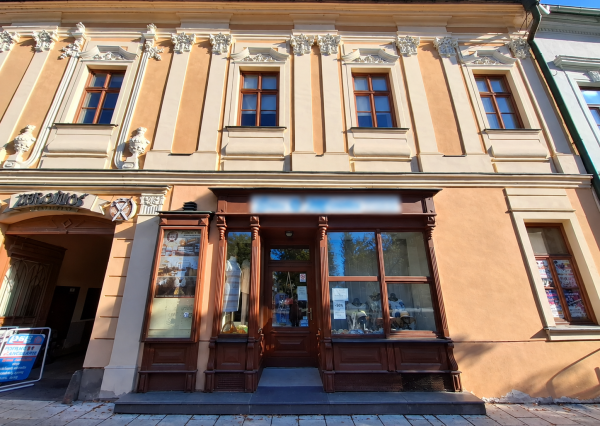 Obchodné priestory na prenájom – Letná ulica - pešia zóna