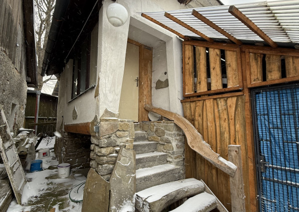Rodinný domček s ďalšou samostatnou bytovou jednotkou