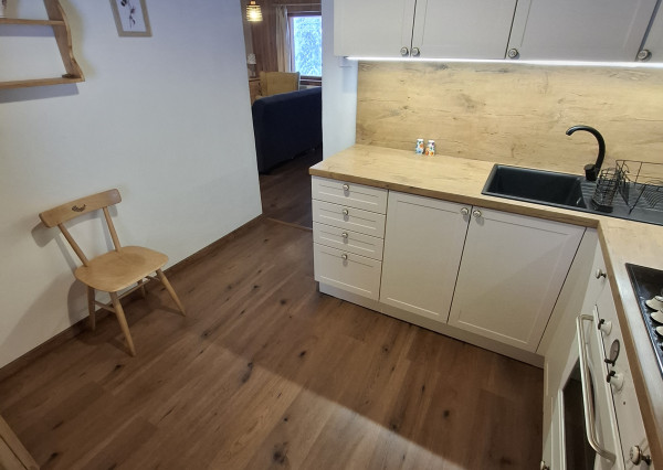 prerobená chata na celoročné bývanie v Poráčskej doline