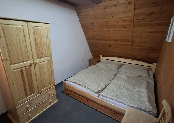 prerobená chata na celoročné bývanie v Poráčskej doline