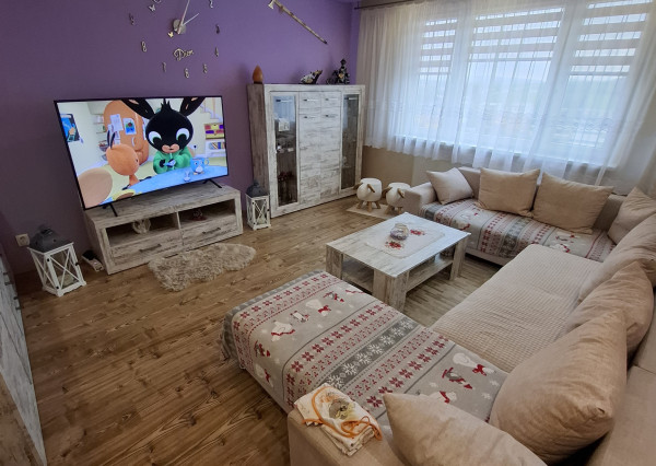 Prerobený 4-izbový byt s loggiou – Smižany, Nálepkova ulica