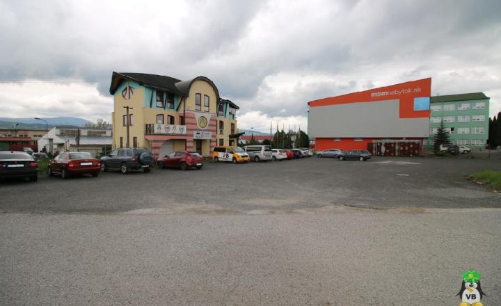 Prenájom kancelárskych priestorov v blízkosti centra mesta Spišská Nová Ves - fotografia 21