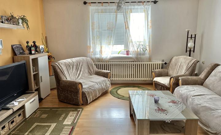 Rodinný dom v obci Odorín, okr. Sp. Nová Ves - fotografia 7