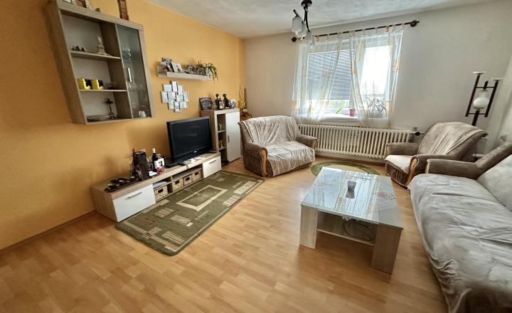 Rodinný dom v obci Odorín, okr. Sp. Nová Ves - fotografia 8