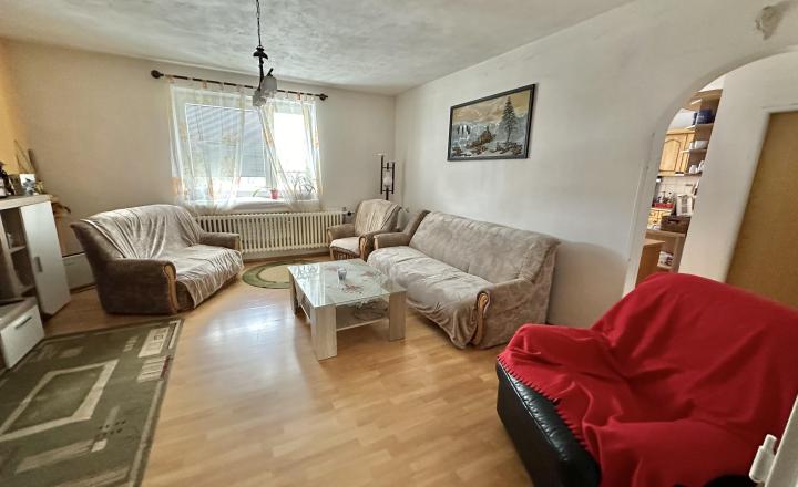 Rodinný dom v obci Odorín, okr. Sp. Nová Ves - fotografia 9