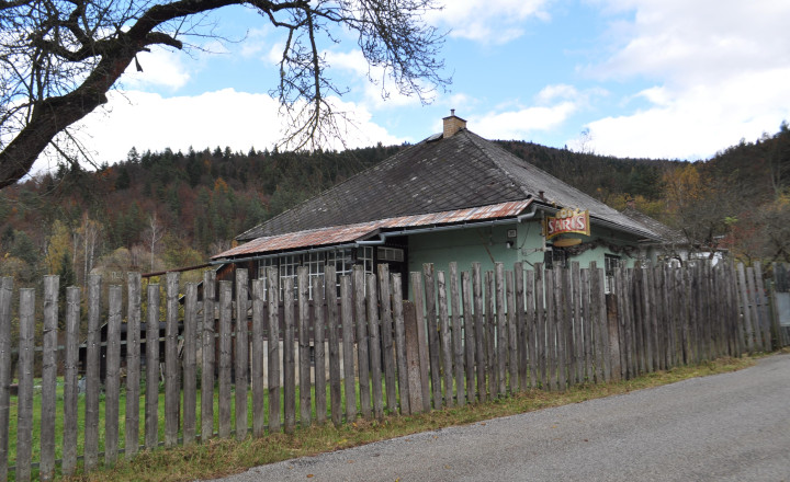 Rodinný dom v obci Rudňany - fotografia 10