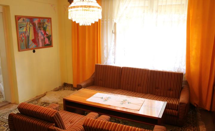 Rodinný dom - fotografia 12