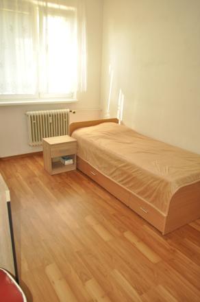 Byt 3+1 s loggiou, Levoča - fotografia 17