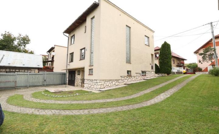 Rodinný dom v obci Jamník, okres Spišská Nová Ves - fotografia 64