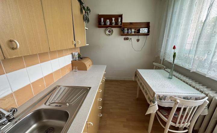 Byt 2+1 s loggiou sídl. Tarča, Sp. Nová Ves - fotografia 3