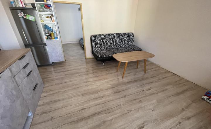 Byt 2+1 s balkónom prerobený na 3.izbový sídl. Rozvoj, Levoča - fotografia 4