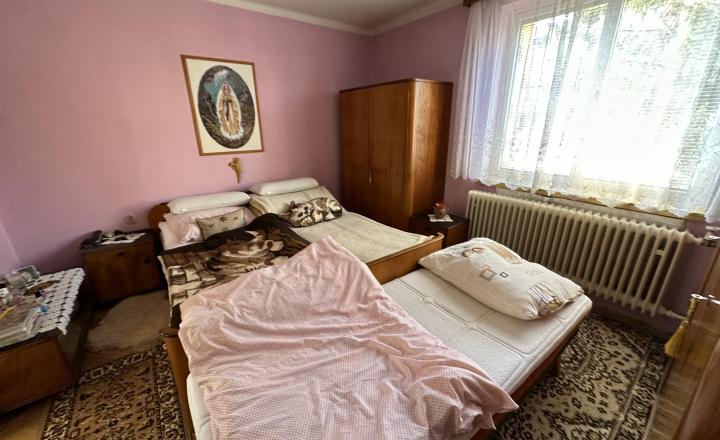 Byt 3+1 s balkónom a garážou Levoča - fotografia 17